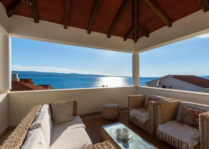Spacious Radevenjic With Outdoor Pool * Stanici