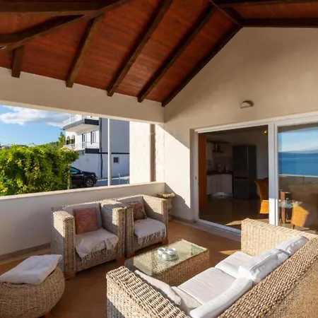 Spacious Radevenjic With Outdoor Pool Вілла *