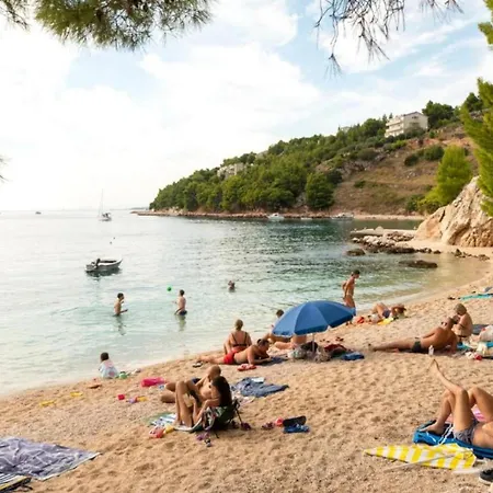 Вілла Spacious Radevenjic With Outdoor Pool *